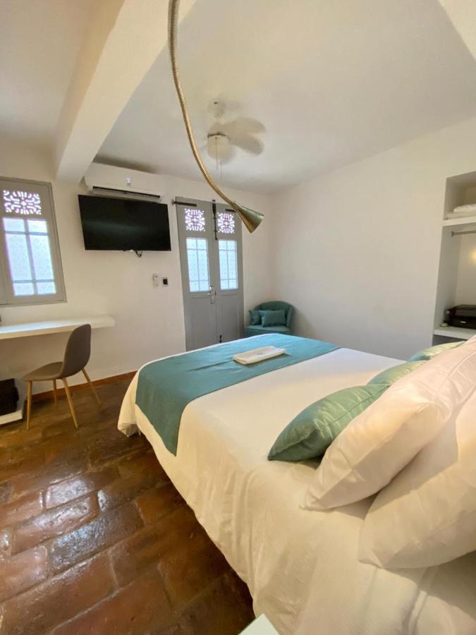 Mosquito Boutique Hotel Zona Colonial サントドミンゴ エクステリア 写真
