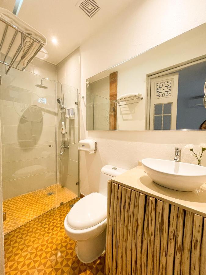 Mosquito Boutique Hotel Zona Colonial サントドミンゴ エクステリア 写真